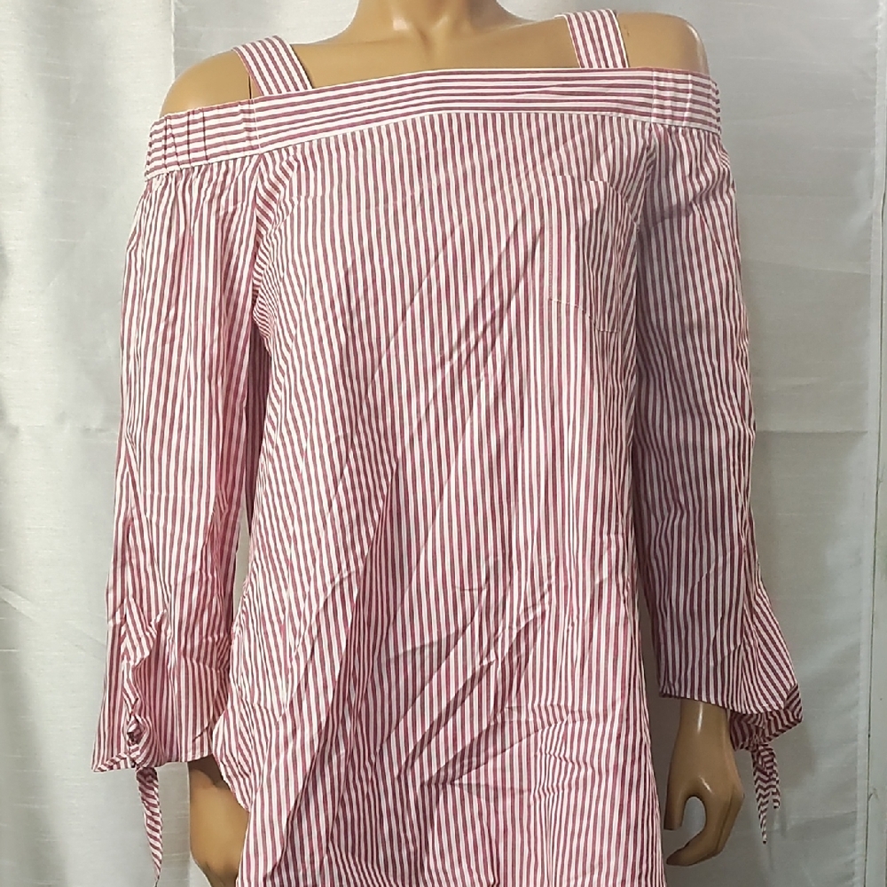 DG2 by Diane Gilman Red and White Striped‎ Blouse